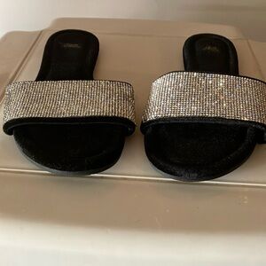 Womens Victoria Secret Sz M Blingy Open Toe Flat Sandals/Slippers Black Velvet